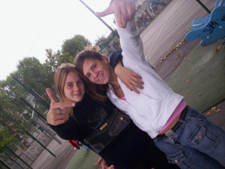 Ma soeur et sa meileur pote ...